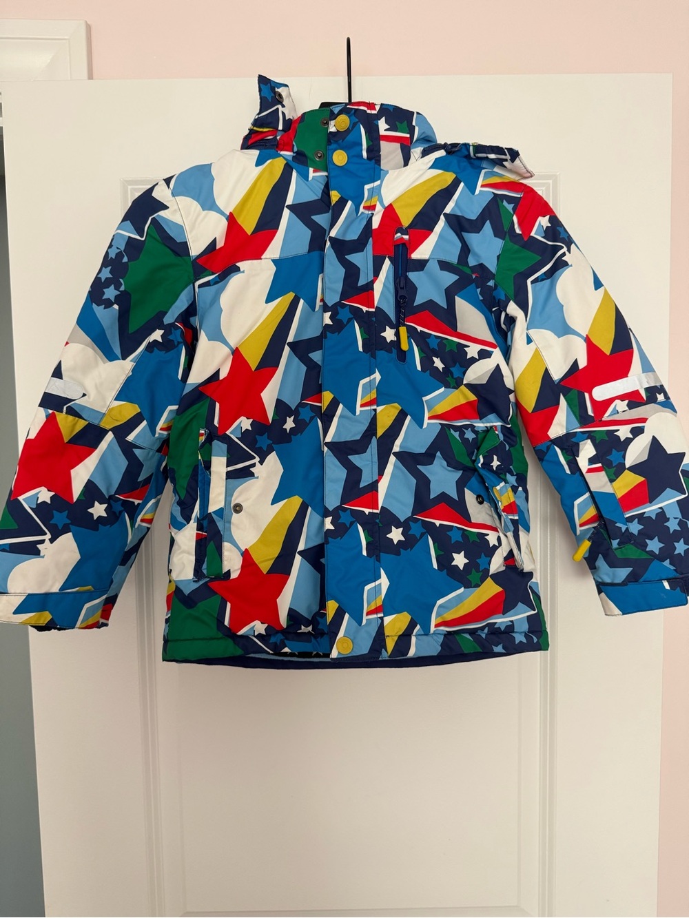 Boden Kids Star-Print Puffer Jacket — Blue, Red, Green, Yellow, White